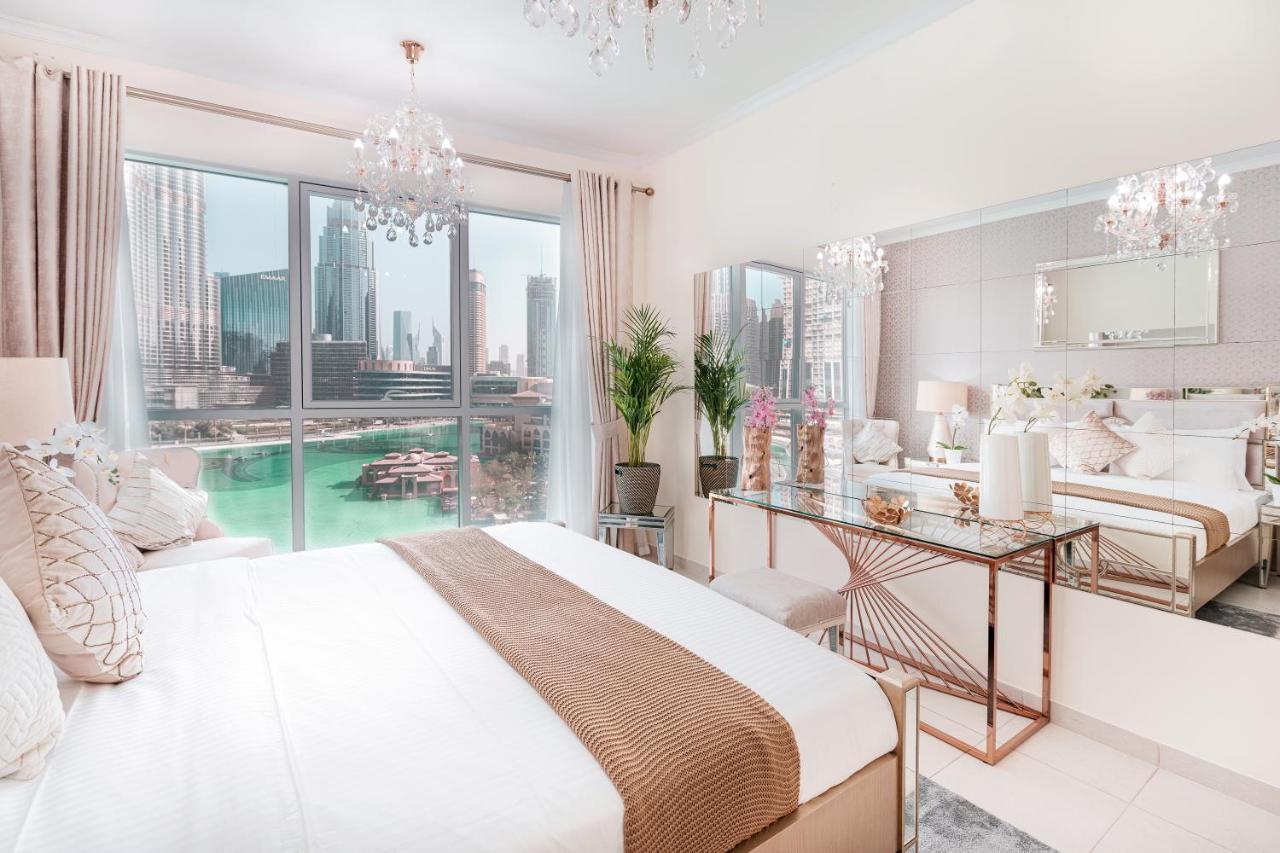 Elite Royal Apartment - Full Burj Khalifa & Fountain View - Brilliant - 2 Bedrooms & 1 Open Bedroom Without Partition Dubai Esterno foto